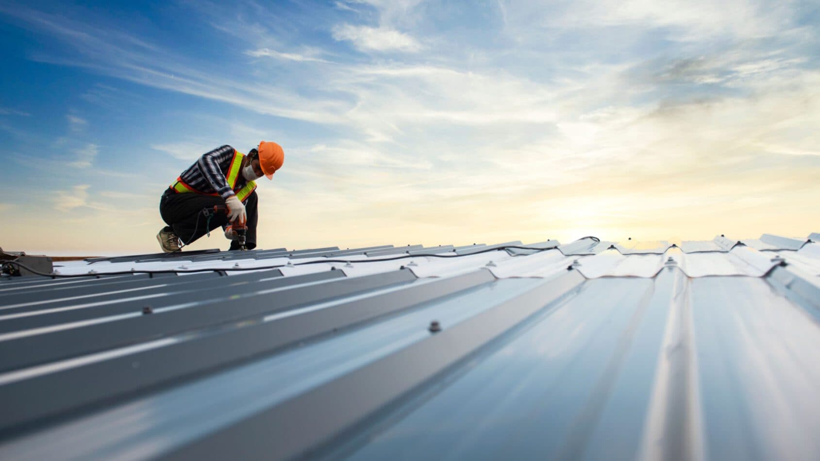 Metal roofing Calgary: Long-Lasting and Stylish Solutions