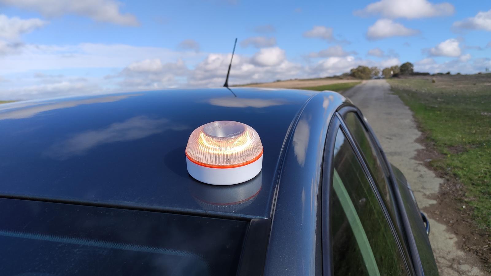 Die Vorteile der Warnleuchte V16 für mehr Verkehrssicherheit