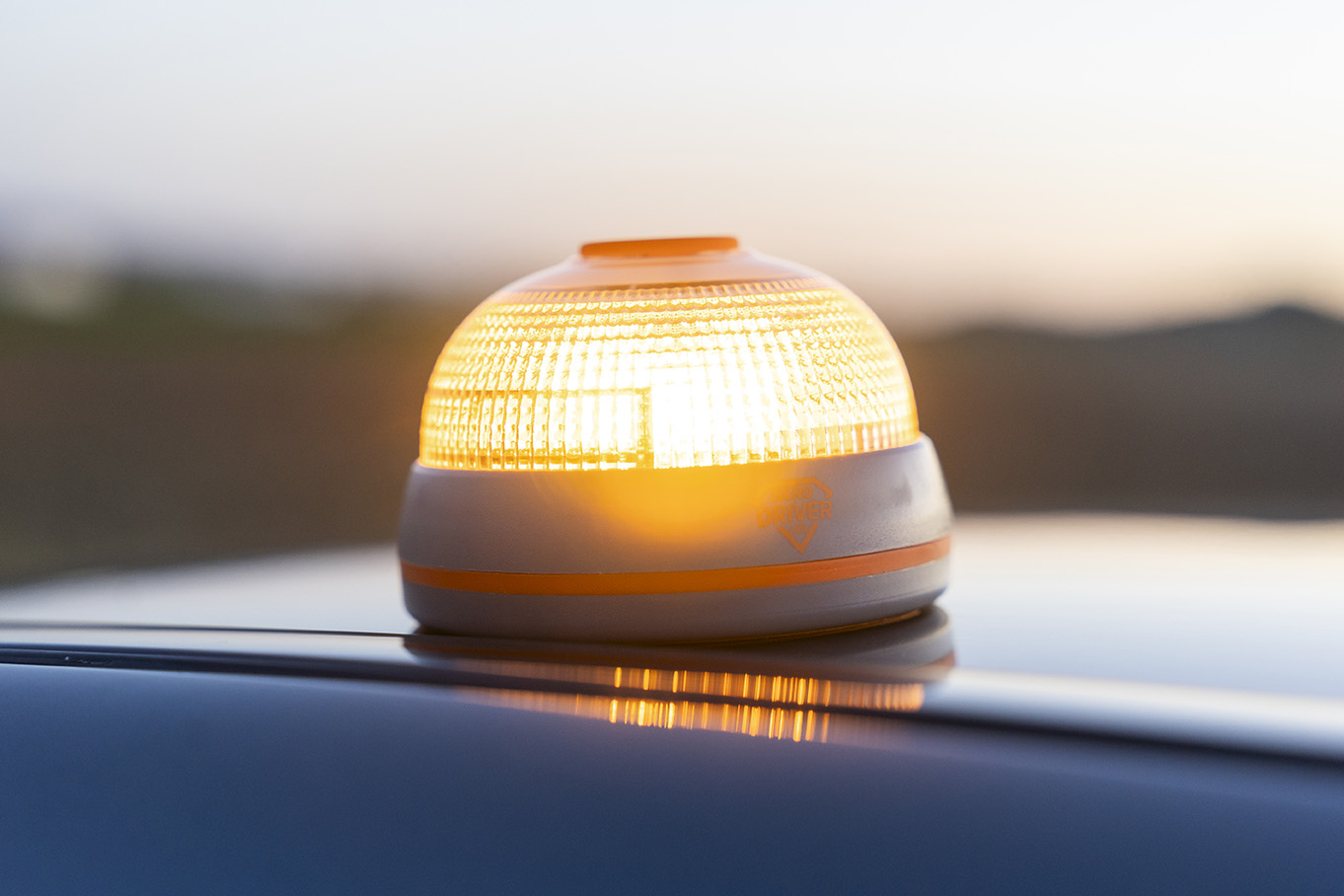 Sicherheit und Einsatz der Warnleuchte V16